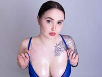 naked camgirl masturbating with dildo AilynAdderley
