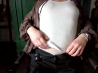 Mijn naam is Tirza Ik ben lieve moeder en oma, Als ik alleen ben wil ik graag geile gesprekken om jou lekker te kunnen verwennen. als je mij dan lekker verwennen kan komen we misschien samen tot het hoogte punt.