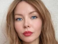 topless webcam girl AnnaAnechka