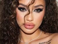 live chatroom CelineCherie