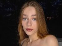 camgirl webcam sex pic EmilliaFox
