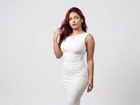 naked camgirl masturbating with vibrator EvaSilveira