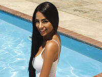 camwhore spreading pussy Gaenor