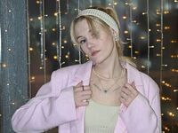 naughty cam girl masturbating KetrisDrewerses