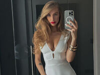 jasmin naked KikkyHey