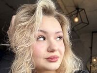 hot cam whore LavernaMonnot