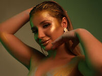 free nude webcam show MaddieVixen