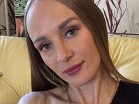camslut topless MonaLika