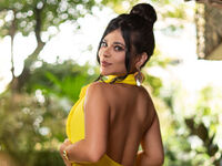 girl topless PaulinaValley