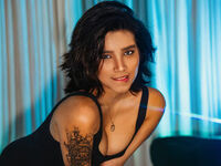 fingering webcam girl AlexiaBanner