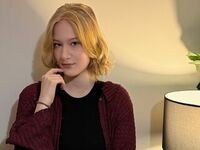 webcam live ElzaMays