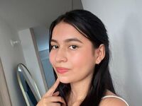 camgirl masturbating LilaDreams