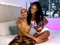 adult cam couple masturbating AlissaAndAxel