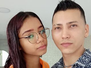 live couple webcam sex MeganAndJulian