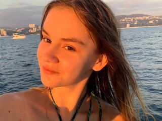 free webcam AgnesShy