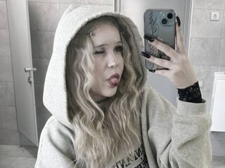 shower sex webcam AlicaUwu