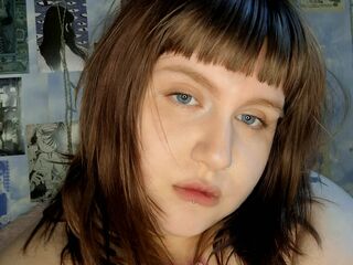 camslut topless AliceBunn