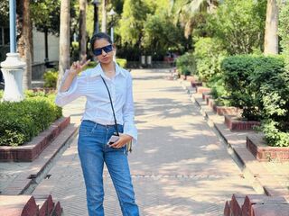 hot naked webcam girl AmairaSingh