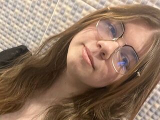 webcampic AminaBlooms