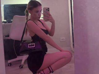 naked webcam girl video AngelesBelfiore