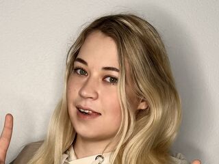 webcam girl AnjaTruehart