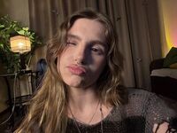 chatroom AnyaCarbaugh
