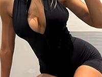 live chat ArianaSloan