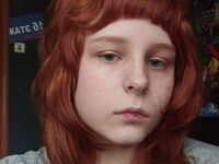 hot cam girl fingering shaved pussy AvaMeyer