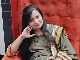 naked cam girl masturbating AyeshaSajid