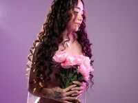 hot naked camgirl BellaClaire