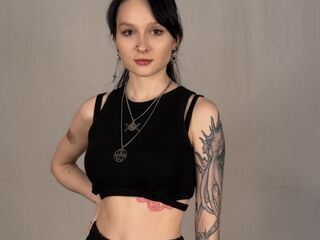 camgirl fingering bald pussy CameronRivenburg