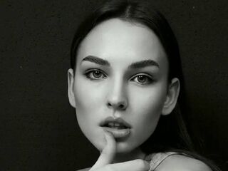 hot strip tease web cam CariGugliuzza