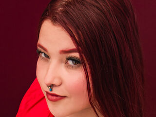 cam strip tease CelesteVertusk