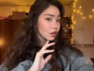 girl chat room CelsaCicatello