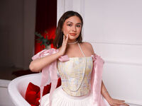 cam girl fingering pussy ChloeCalloway