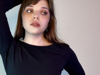 camwhore nude ChrissyHolgerson