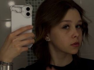 sexy live cam girl CorieDemagastris