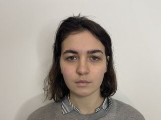 girl showing pussy CorinaHariri