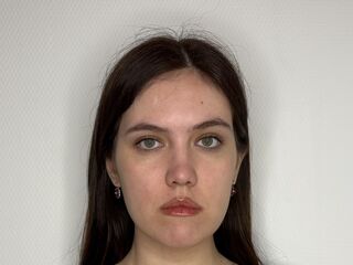 camgirl fingering bald pussy CristaCarpentier