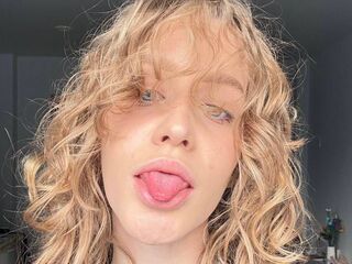 webcam chat room DaniaGanis