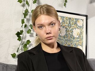 dirty webcam DonellaAndra