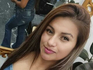 naughty cam girl masturbating with dildo DulceMariaRincon
