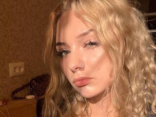 girl sex chat room EliseHulvey