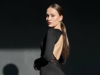 kinky cam photo EmilyGiffin