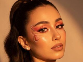 camgirl fingering wet pussy EpifaniaDubuc