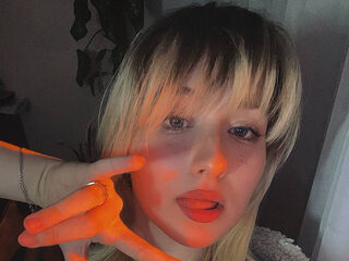 web cam show HanFiorini