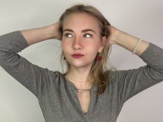 live-chat HisakoHenn