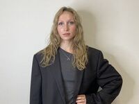 camgirl IrinaVelzeboer