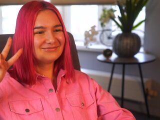 chatroom sex JameYerian