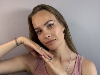 bedroom webcam JerilynMominee